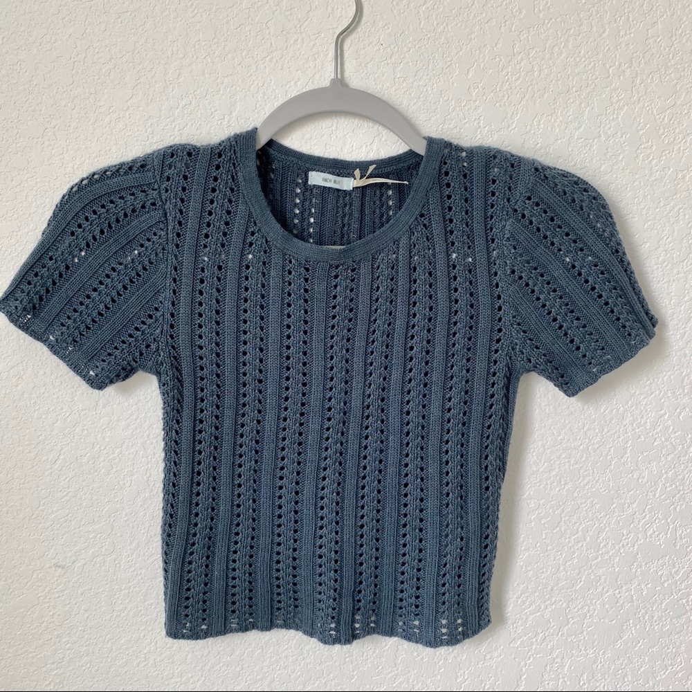 Urban Outfitters Cropped Sweater Shirt XS